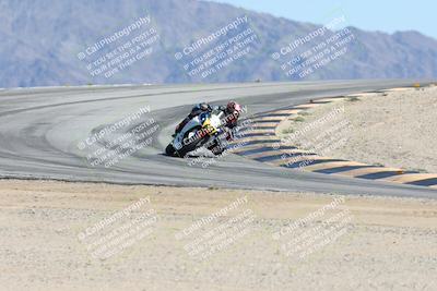 media/Oct-05-2025-CVMA (Sun) [[beeef4f201]]/Race 11-500-400(4)-350 Supersport/